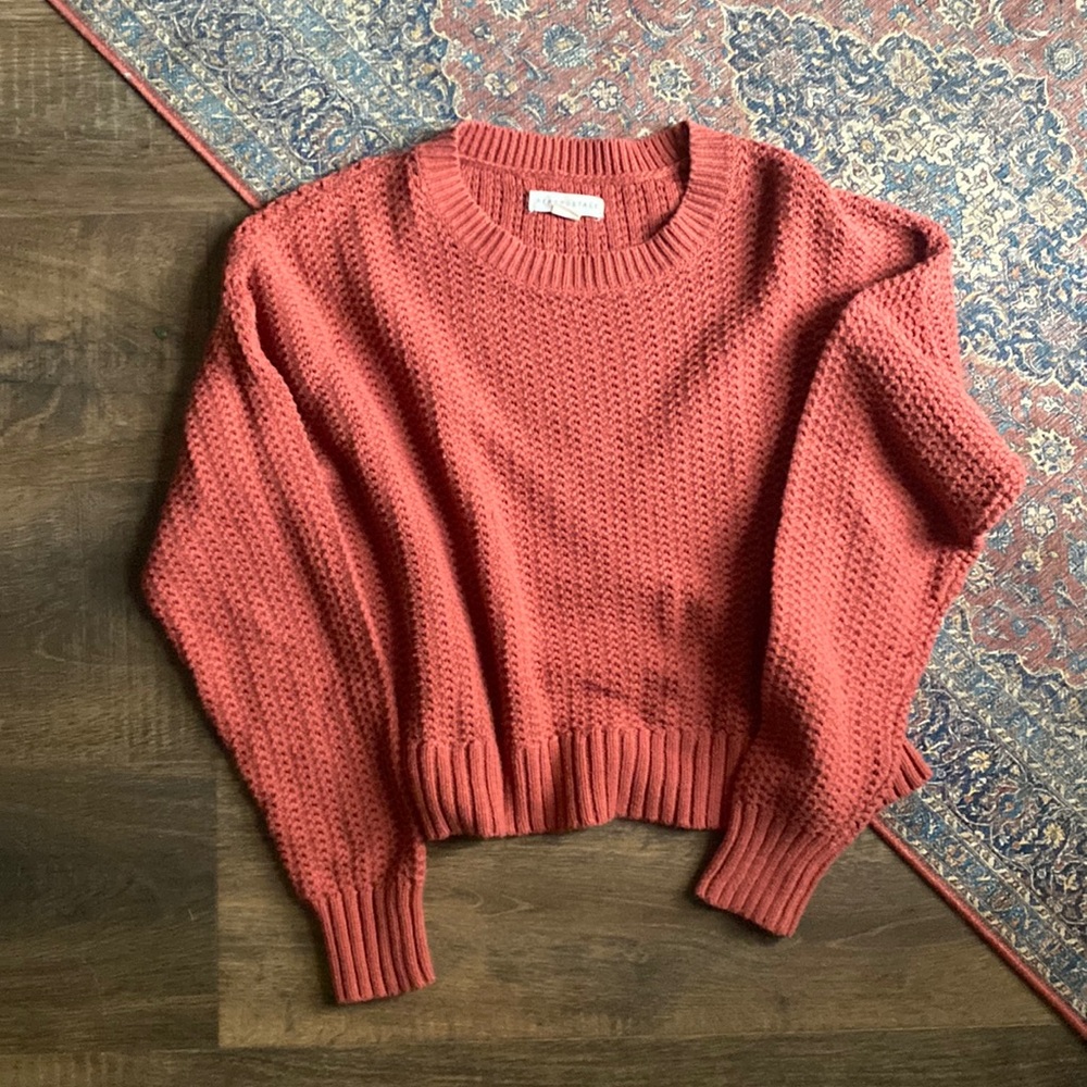 Aeropostale Women’s Rosy Red Knitted Sweater – Size Small